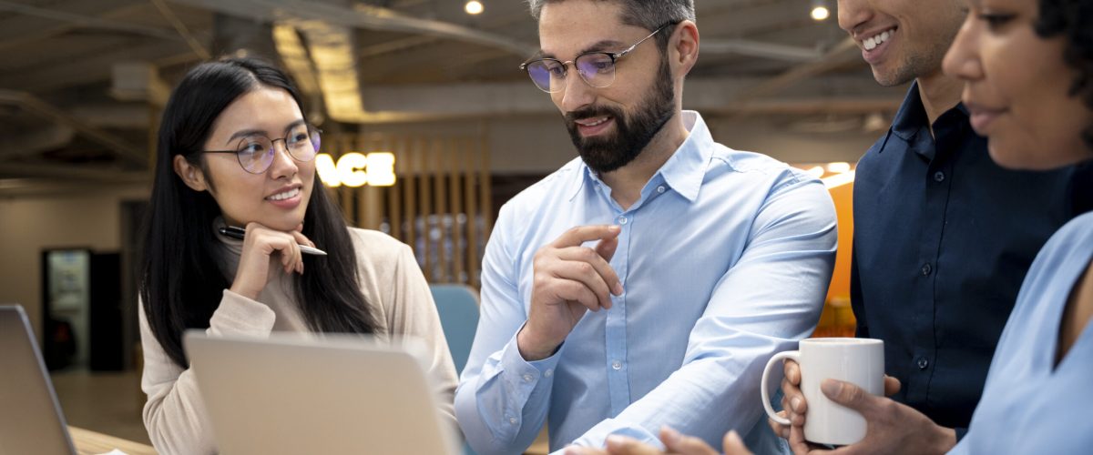 team-working-together-project (3) team-working-together-project (3)